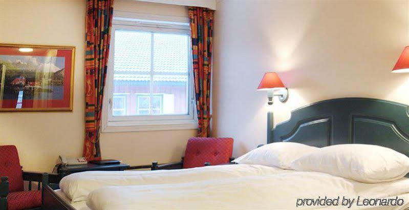 Hotel Fjordgaarden Mo Mo i Rana Pokoj fotografie